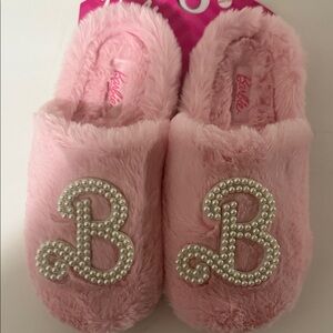 Barbie Pink Fuzzy Slippers with Faux Pearl Letter B Women’s size 6.5-7.5 New